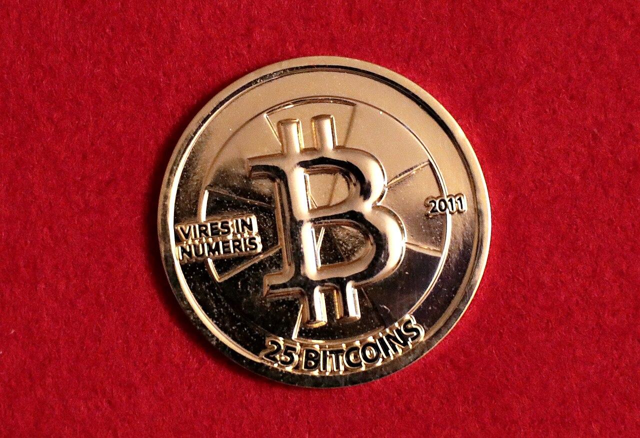 Gold BTC vs gold як захист від інфляції — у мене обидва, але крипта ліквідніша